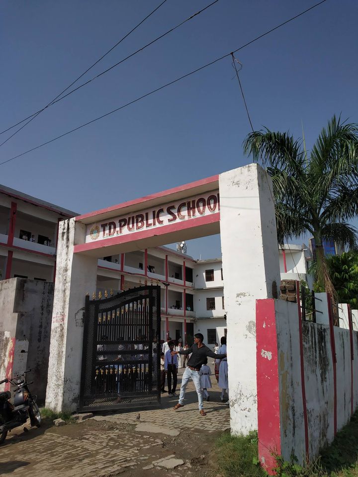 TD Public School Aliganj